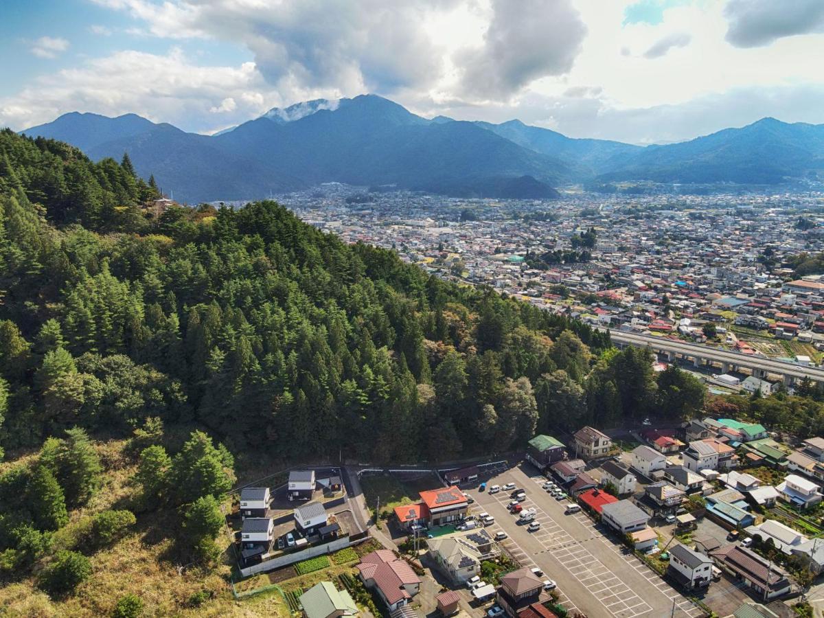 Villas Asama No Iori Fujiyoshida Buitenkant foto