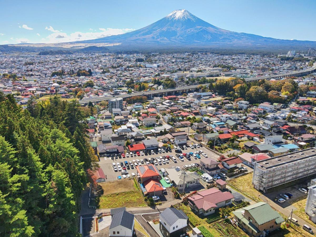 Villas Asama No Iori Fujiyoshida Buitenkant foto